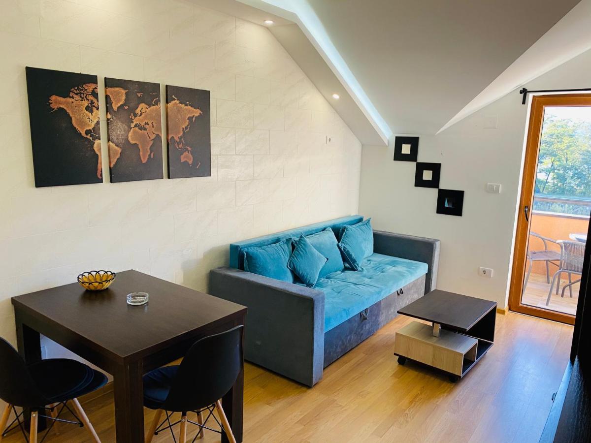Apartmani Borova 2 Veliko Gradište Exterior foto